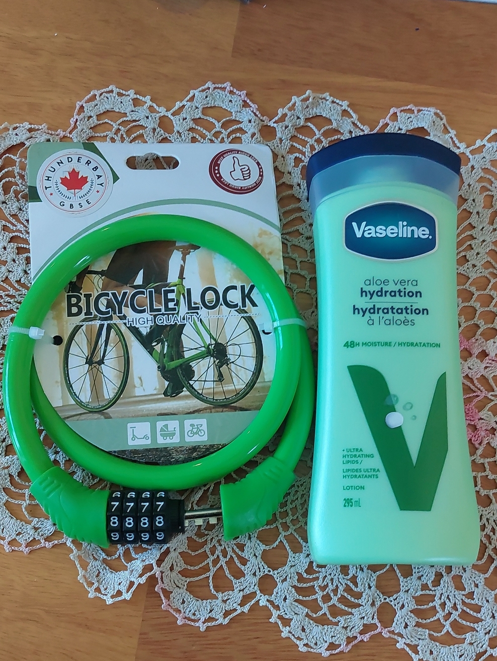 NWT Green Bicycle Lock & Vaseline Aloe Vera Lotion Bundle
